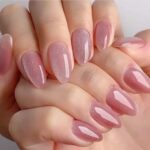 1688747926_Pink-Ombre-Glitter-Manicure.jpg