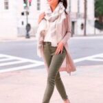 1688757750_Fall-Girl-Outfits-With-Cardigans.jpg