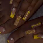 1688774022_Yellow-Acrylic-Nails.jpg