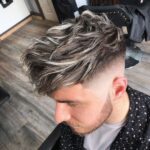 1688777250_Men-Hairstyles-With-Highlights.jpg