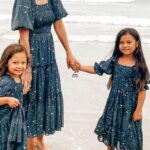 1688783234_Matching-Mom-And-Daughter-Spring-Outfits.jpg