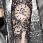 1688798998_Clock-Tattoo-Ideas-For-Men.jpg