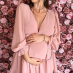 1688800018_Fall-Baby-Shower-Outfits-For-Moms.png