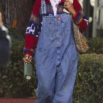 1688811818_Dungaree-Outfit-Ideas.jpg