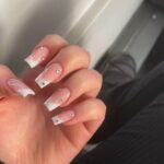 1688818366_French-Tip-Nails.jpg
