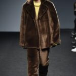 1688836171_Men-Outfits-With-A-Fur-Parka.jpg