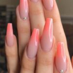 1688837130_Pink-Ombre-Glitter-Manicure.jpg