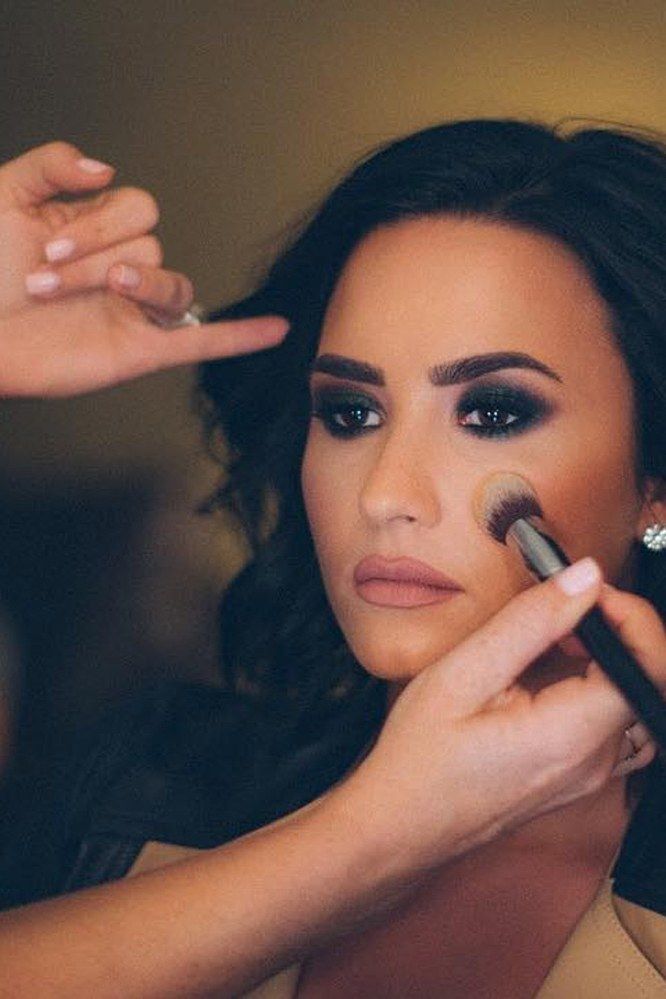 Celebrities-Inspired Holiday
  Makeup Ideas