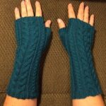 DIY-Lattice-Knit-Wrist-Warmers.jpg